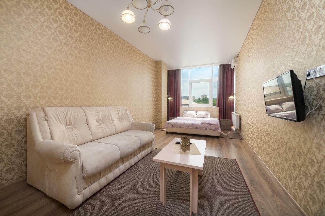 Apartments In 6 Zhemchuzhina Odessa Room photo